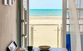 Apartamentos el mochilero Rural frente a la playa B